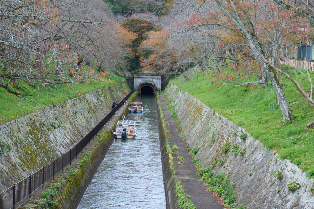 びわ湖疎水船 – photographer shigemi otsu